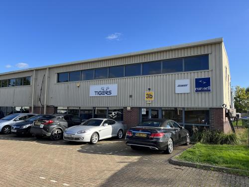 unit 3B, Gatwick Metro Centre, Balcombe Road, Horley, RH6