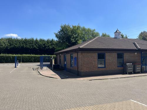 1 The Pavilions, Brighton Road, Crawley, RH11