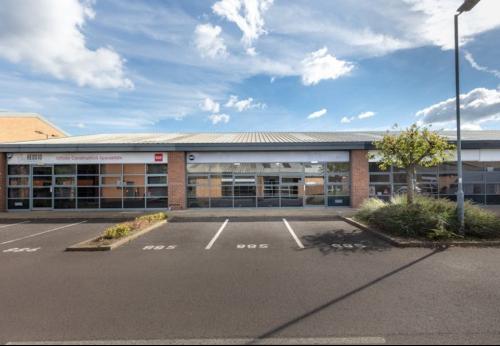 Slough Trading Estate, 885 Plymouth Road, Slough, SL1
