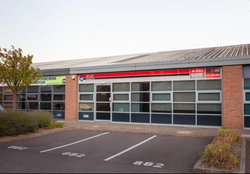 Slough Trading Estate, 882 Plymouth Road, Slough, SL1