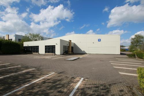 Unit 4, Leeds Twenty-Seven Industrial Estate, J27/M62, New Brighton, Leeds, LS27