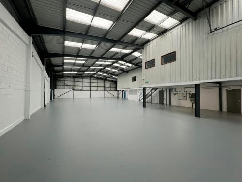 Unit C1 Hazleton Interchange, Lakesmere Road, Horndean, Waterlooville, PO8