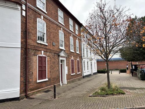 Chesterton House, 2 Rectory Place, Loughborough, LE11