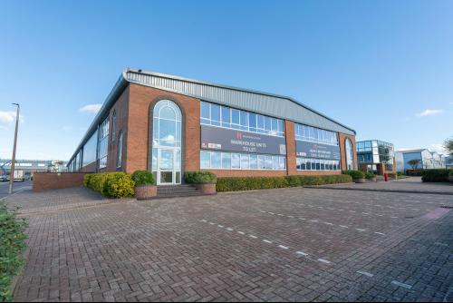 Unit B2, Dolphin Way, Shoreham-By-Sea, BN43