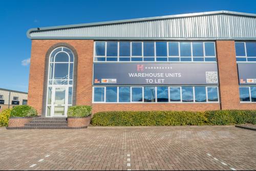Unit B2, Dolphin Way, Shoreham-By-Sea, BN43