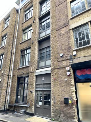4 Ravey Street, North City, London, EC2A