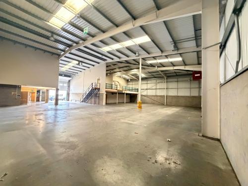Units 1 & 2, Orpington Trade Park, Murray Road, Orpington, BR5
