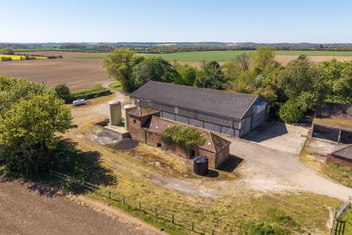 Uphall Farm, Little Carlton, Louth, LN11