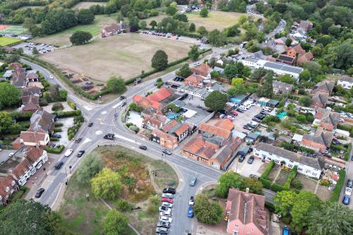 9 Little Baddow Road, Danbury, Chelmsford, CM3