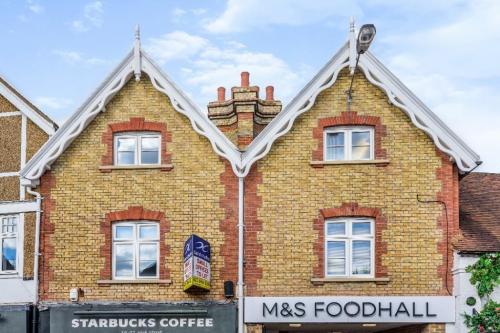 Bishops Walk House, 23 High Street, Pinner, HA5