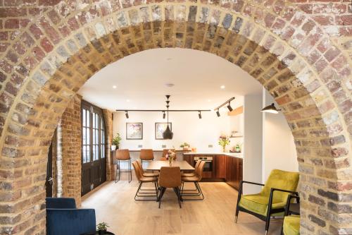 62 & 63 Maltings Place, 169 Tower Bridge Road, Bermondsey, London, SE1