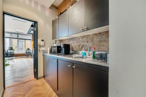 Unit 3, 4 Ravey Street, Shoreditch, London, EC2A