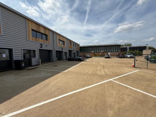 units 4/5, AJA Business Centre, Laker Road, Rochester, ME1