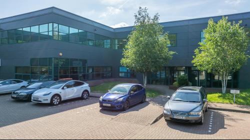 Unit A & B Wellington Gate, Silverthorne Way, Waterlooville, PO7