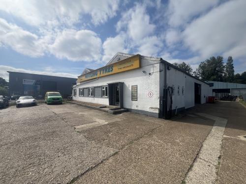 1 Lamberts Road, Tunbridge Wells, TN2