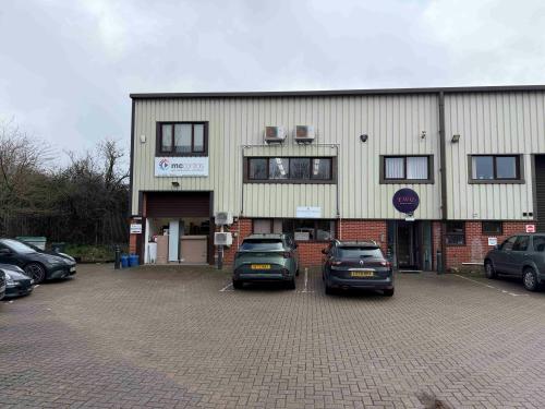 Unit 2CB, Deer Park Farm Industrial Estate, Knowle Lane, Fair Oak, Eastleigh, SO50