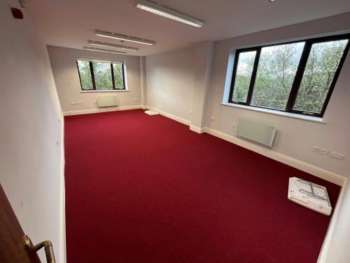 Unit 2CB, Deer Park Farm Industrial Estate, Knowle Lane, Fair Oak, Eastleigh, SO50
