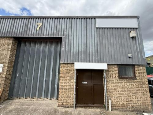 Unit 7, Derby Road, Hounslow, TW3