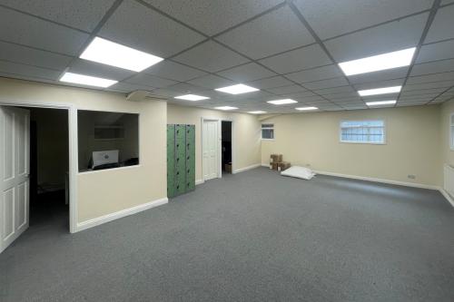 Unit 4, Thistlebrook Industrial Estate, Eynsham Drive, Abbey Wood, London, SE2