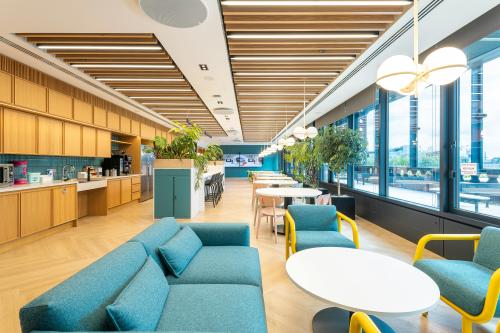 151 Buckingham Palace Road, Westminster, London, SW1W