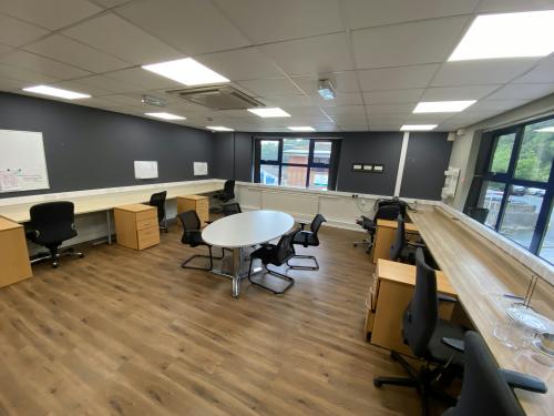 Unit 5 Clayton Wood Court, Horsforth, Leeds, LS16