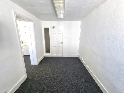22 London Road, Horsham, RH12