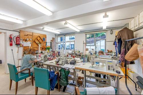 Unit 2a, Park End, Hampstead Heath, London, NW3