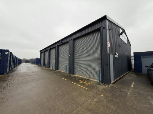 Storage Unit Bison Self Store, Alma Park Road, Grantham, NG31