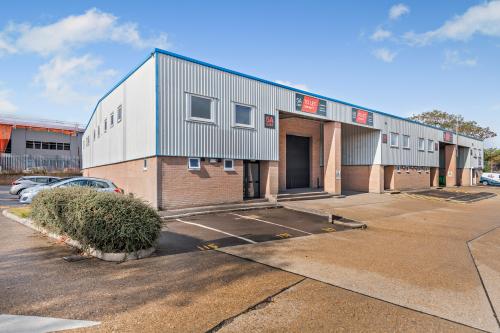 Unit 5a-5b East & Unit 5b West, Roundways Industrial Estate, Elliot Road, Bournemouth, BH11