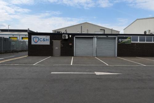 Unit 8, Ilford Trading Estate, Paycocke Road, Basildon, SS14