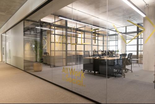Xyz, 2 Hardman Boulevard, Spinningfields`, Manchester, M3