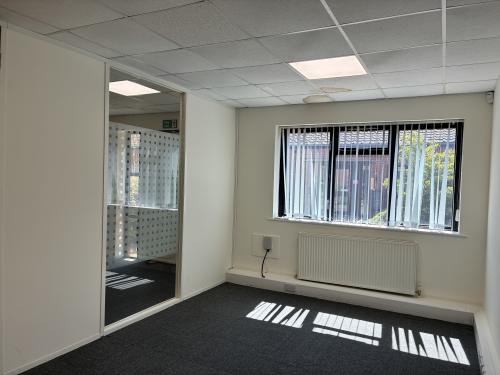 Unit 17, Office, Walker Avenue, Central Milton Keynes, Milton Keynes, MK12