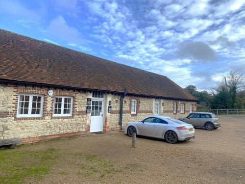The Parlour, Shoelands Farm Offices, Farnham, GU10