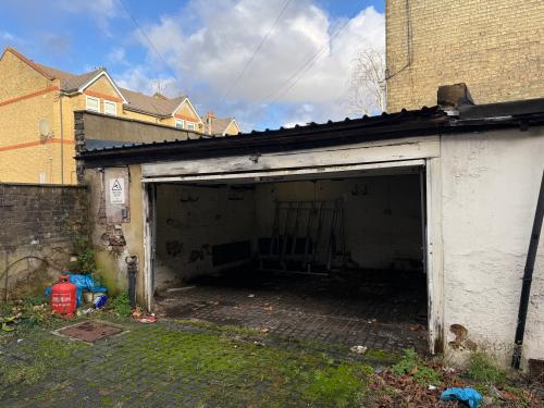 Garage, 197 Askew Road, Shepherds Bush, London, W12