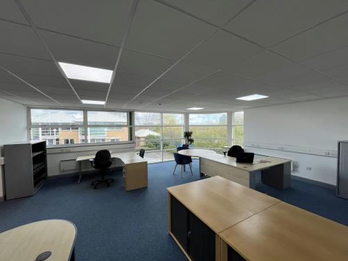 Unit 4-5, Howley Park Business Village, Pullan Way, Morley, Leeds, LS27