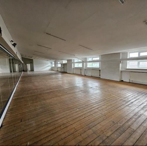 Unit 4, 10-11 Halifax Road, High Wycombe, HP12