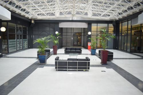 Beaufort Court, 14 Admirals Way, Canary Wharf, London, E14