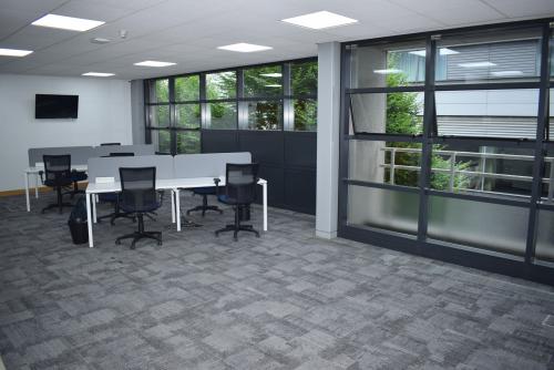 Beaufort Court, 14 Admirals Way, Canary Wharf, London, E14