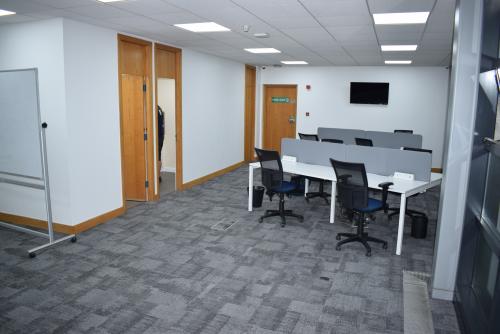Beaufort Court, 14 Admirals Way, Canary Wharf, London, E14