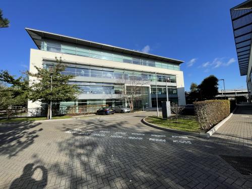 1420, Arlington Business Park, Lakeview, Theale, Reading, RG7