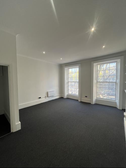 135 Notting Hill Gate, Notting Hill, London, W11