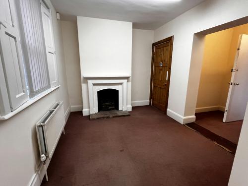 Edgefield House Vicarage Lane, North Muskham, Newark, NG23