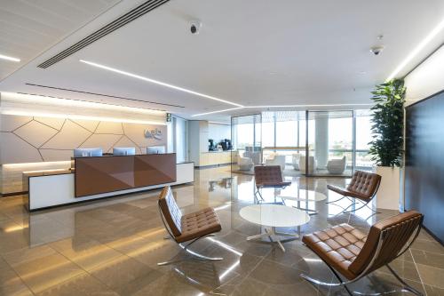 62 Buckingham Gate, St James, London, SW1E