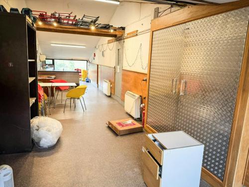Unit 2C & The Office, Thornhill Court, Coolham, RH13