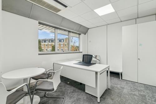 Units 13-15, Hurlingham Business Park, Sulivan Road, Fulham, London, SW6