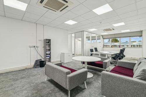 Units 13-15, Hurlingham Business Park, Sulivan Road, Fulham, London, SW6