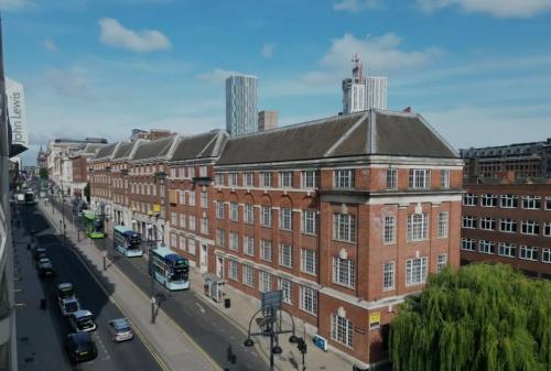 7-25 Eastgate, Leeds, LS2