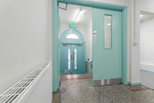 Alex House, Morley, South Parade, Morley, Leeds, LS27
