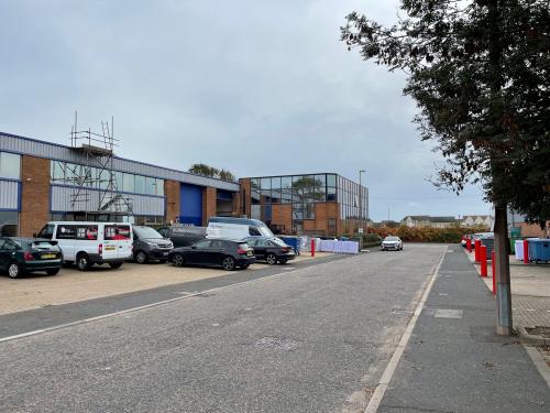 A2, Dolphin Way, Shoreham, BN43