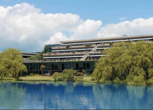 Building 2000, Waterside, Western Road, Lakeside North Harbour, Portsmouth, PO6